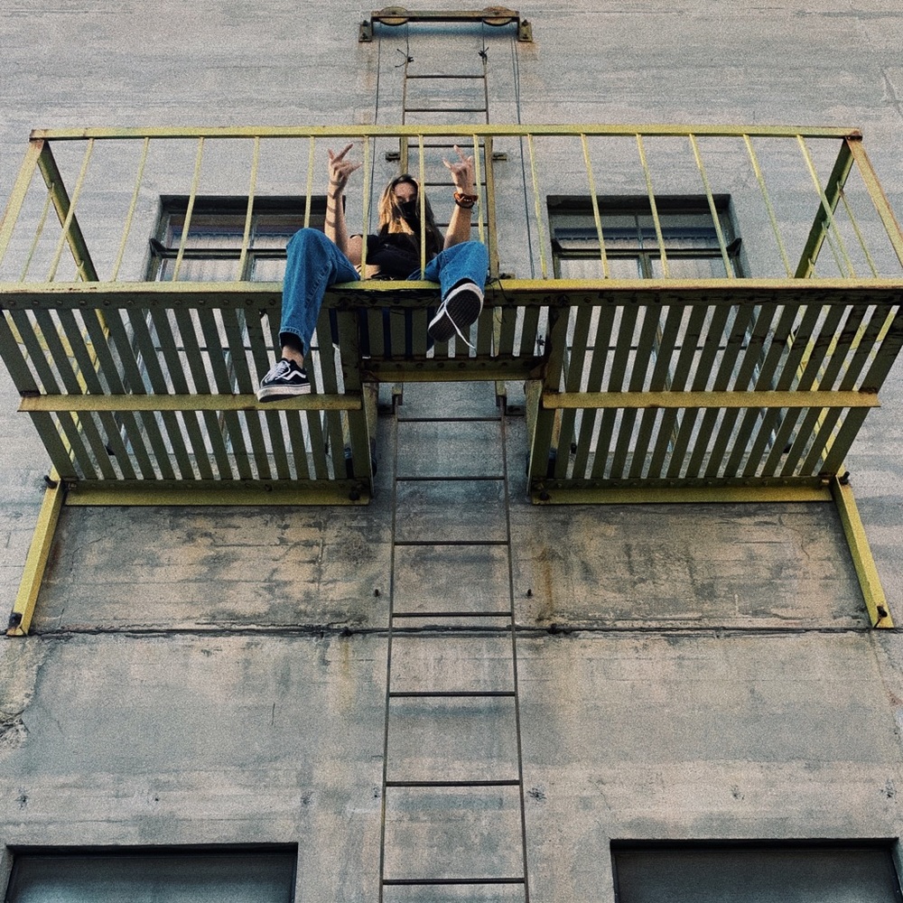 Meet your Posher, Liz